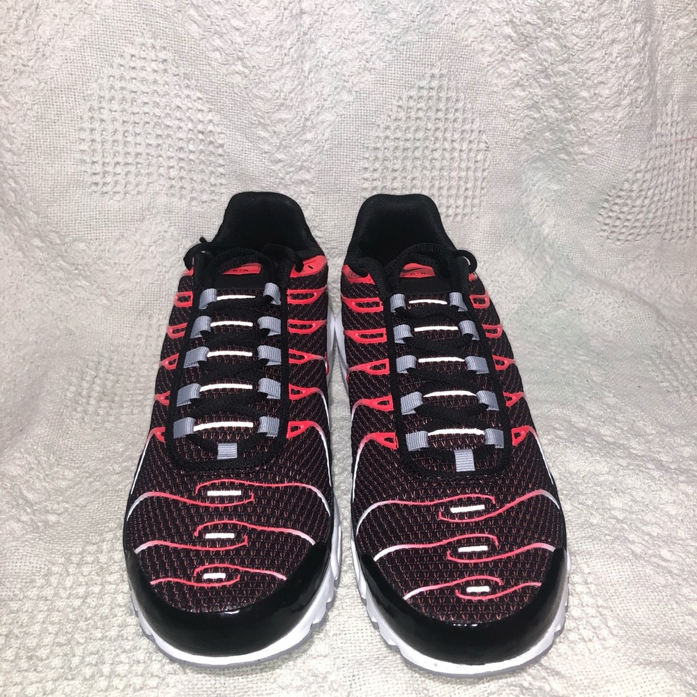 Nike Air Max Plus Hot Lava